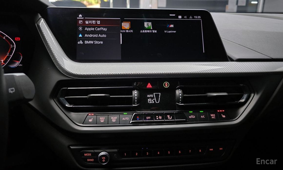 2021 BMW 1 серии III (F40) 120i Advantage с пробегом 43 375 км