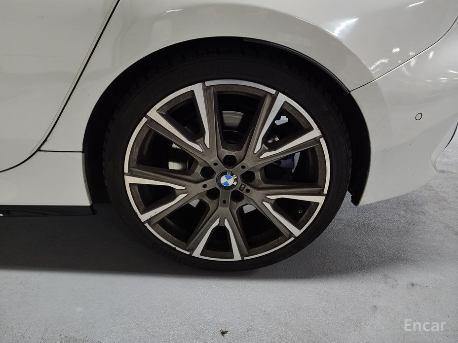 2021 BMW 1 серии III (F40) M135i xDrive с пробегом 86 790 км