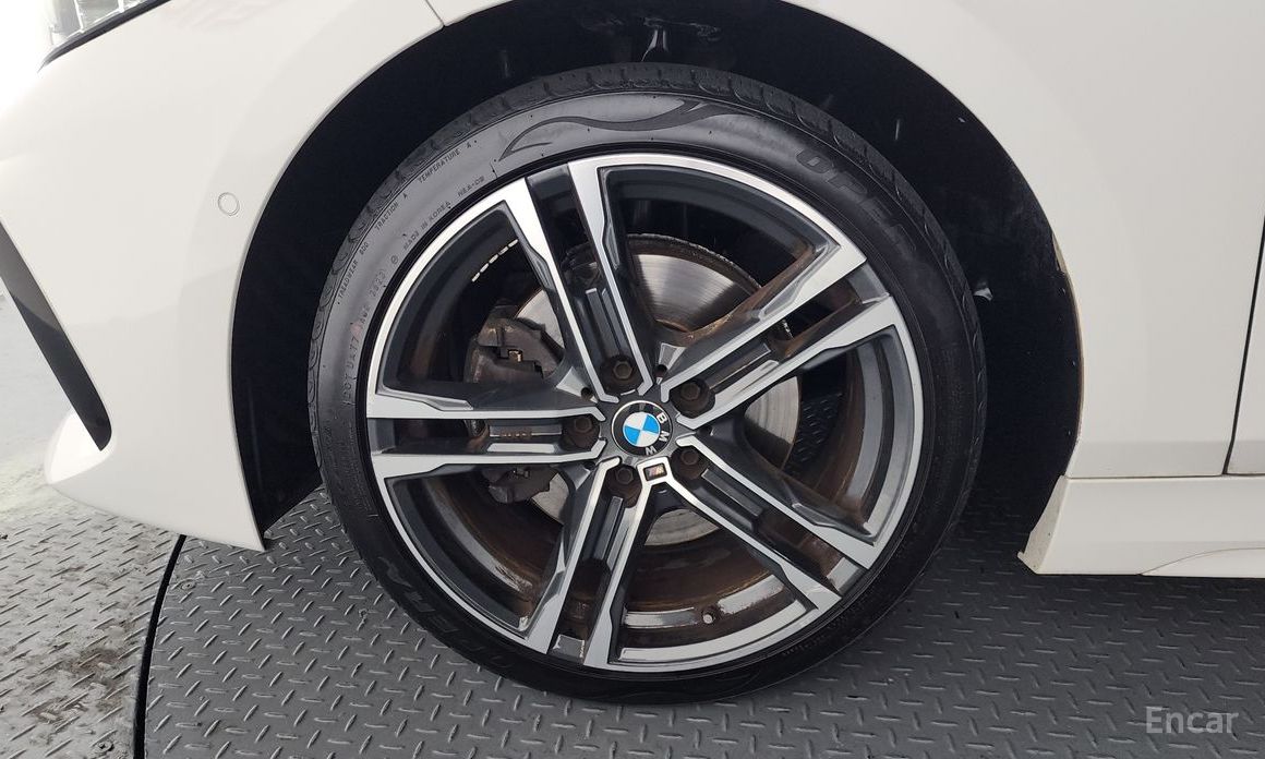 2021 BMW 1 серии III (F40) 118d M Sport с пробегом 85 080 км