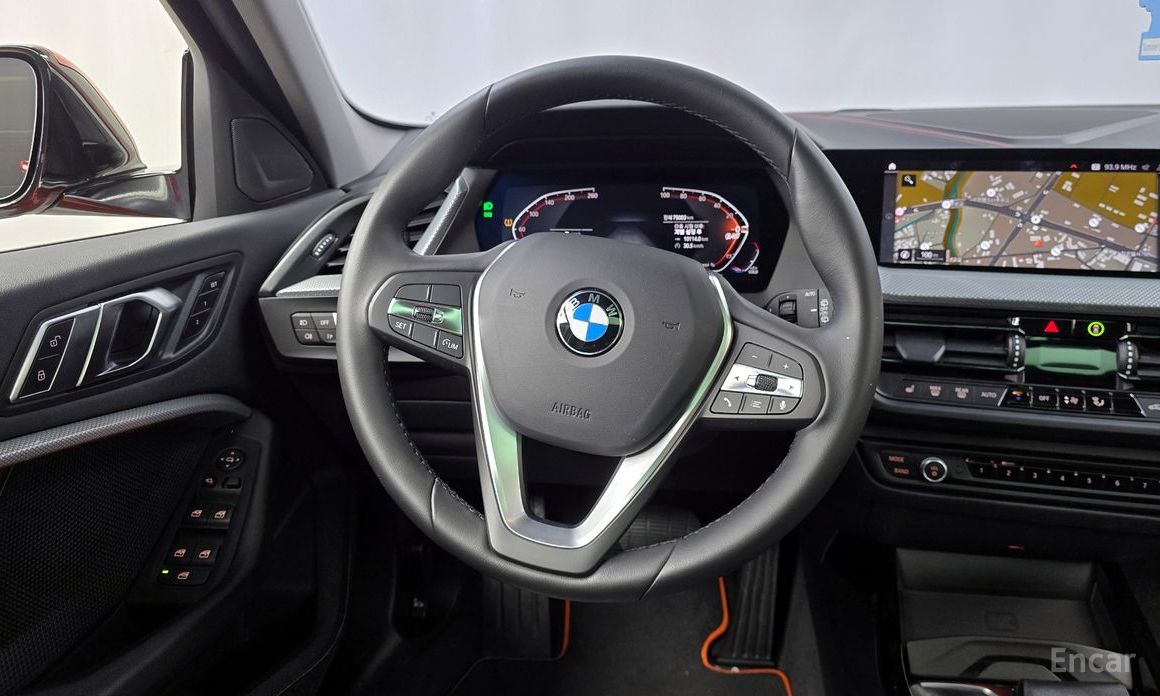 2021 BMW 1 серии III (F40) 118d Sport с пробегом 75 003 км