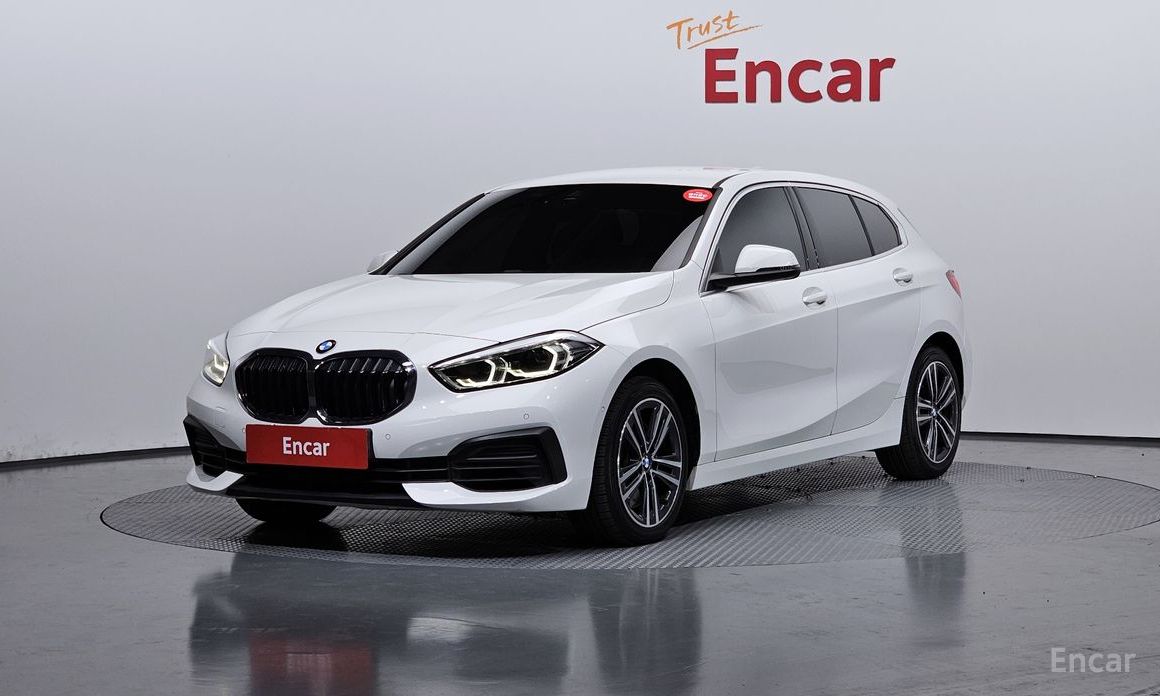 2021 BMW 1 серии III (F40) 120i Advantage с пробегом 48 574 км