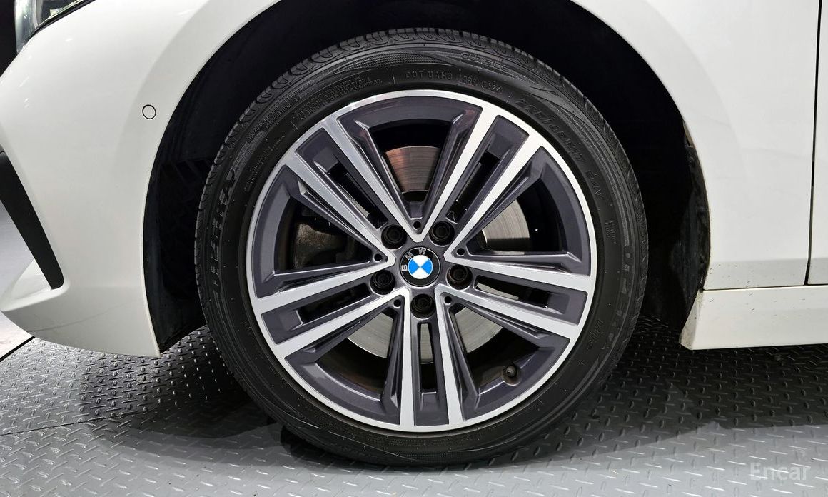 2021 BMW 1 серии III (F40) 120i Advantage с пробегом 48 574 км