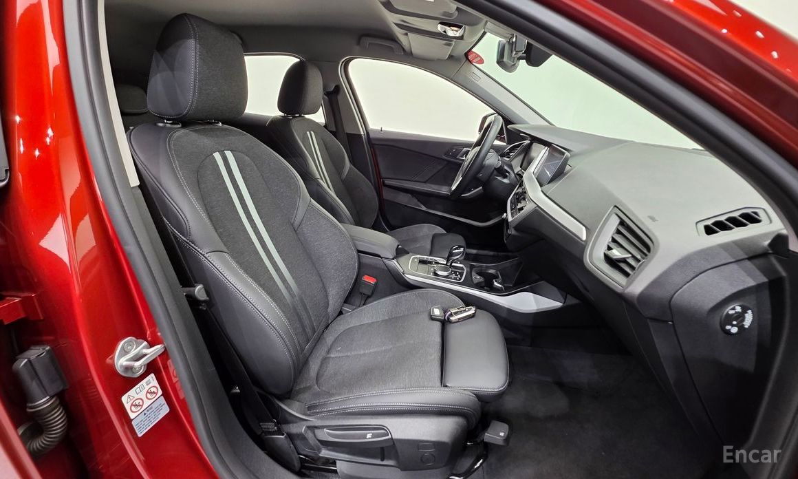2021 BMW 1 серии III (F40) 118d Joy с пробегом 89 930 км
