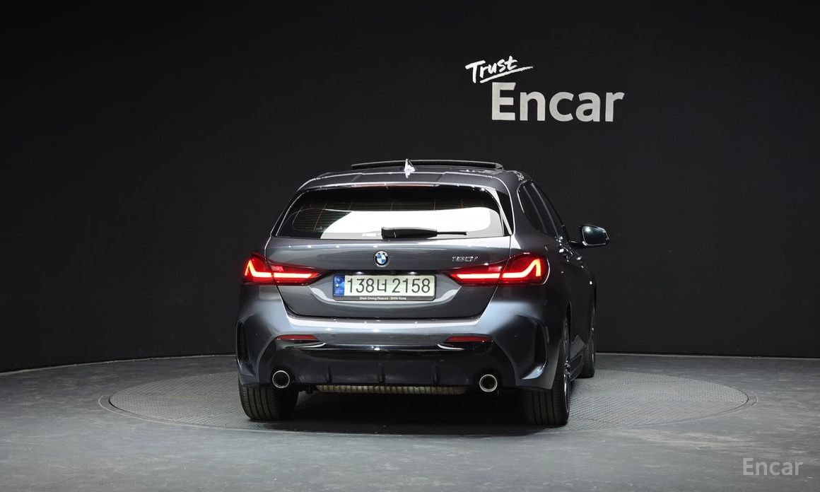 2021 BMW 1 серии III (F40) 120i M Sports с пробегом 79 633 км