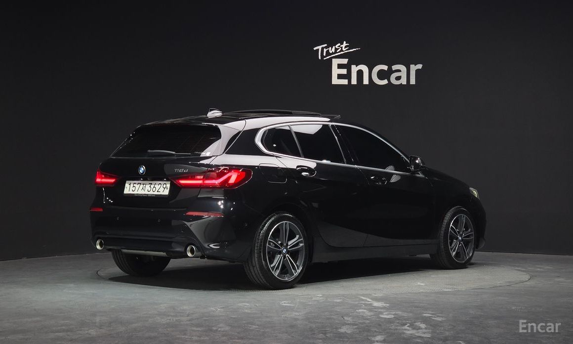 2020 BMW 1 серии III (F40) 118d Sport с пробегом 106 579 км