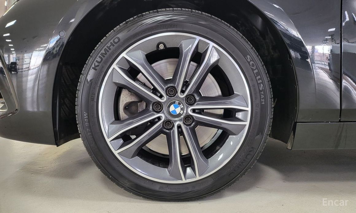2023 BMW 1 серии III (F40) 120i Sports с пробегом 76 108 км