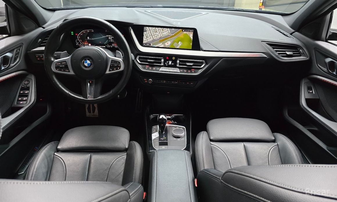 2021 BMW 1 серии III (F40) 120i M Sports с пробегом 79 633 км
