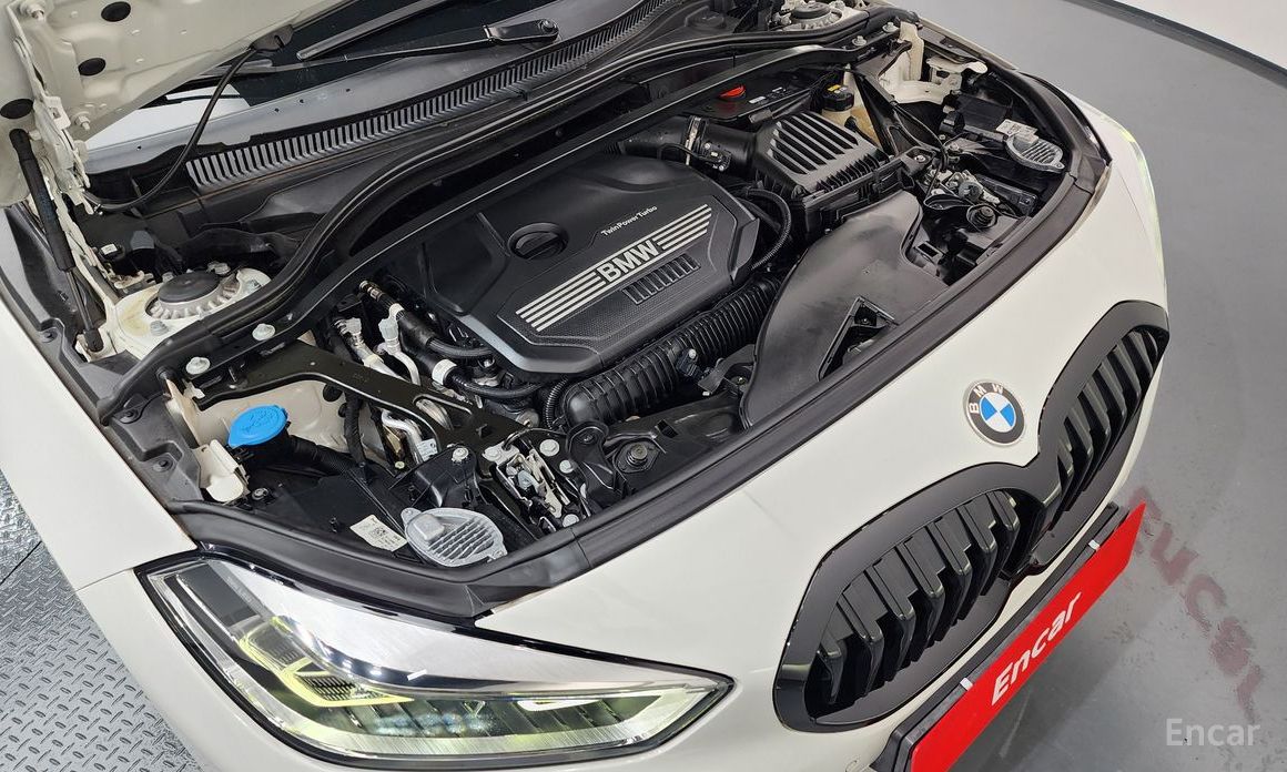 2022 BMW 1 серии III (F40) 120i M Sports с пробегом 43 403 км