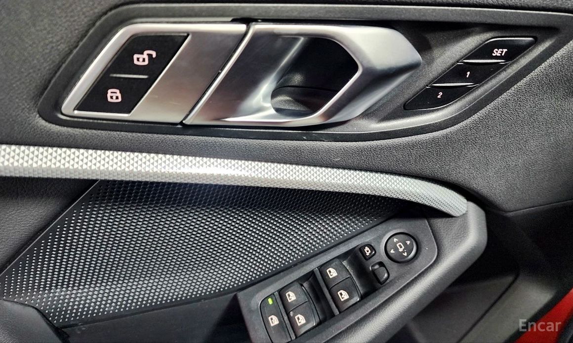 2021 BMW 1 серии III (F40) 118d Sport с пробегом 72 060 км