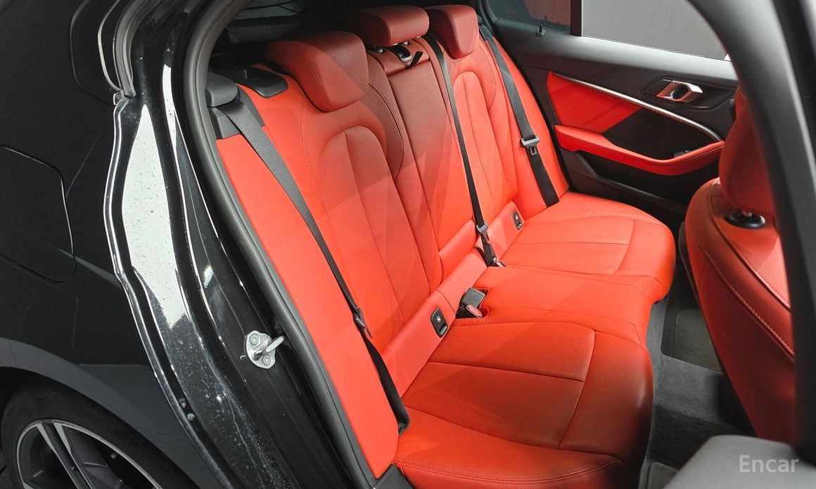 2022 BMW 1 серии III (F40) 120i M Sports с пробегом 73 727 км