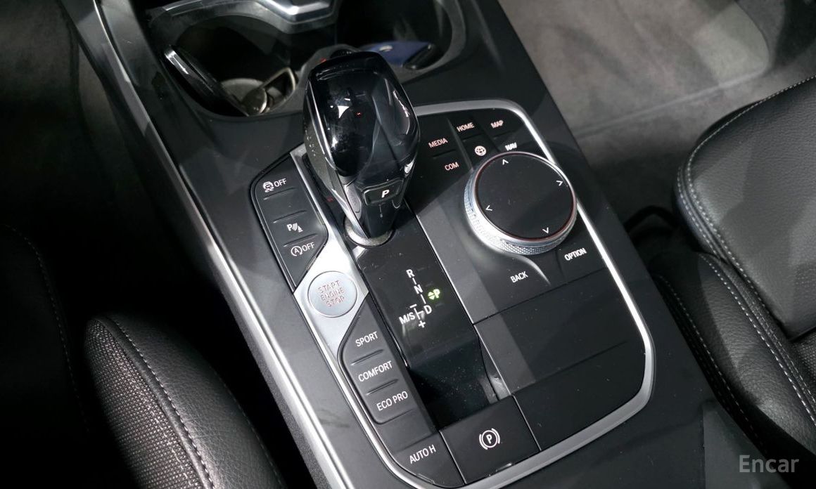 2020 BMW 1 серии III (F40) 118d Joy с пробегом 101 028 км