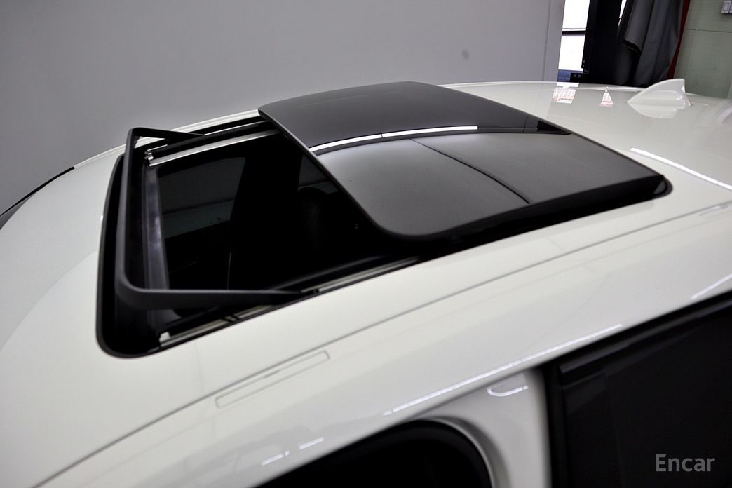 2022 BMW 1 серии III (F40) 120i M Sports с пробегом 54 542 км