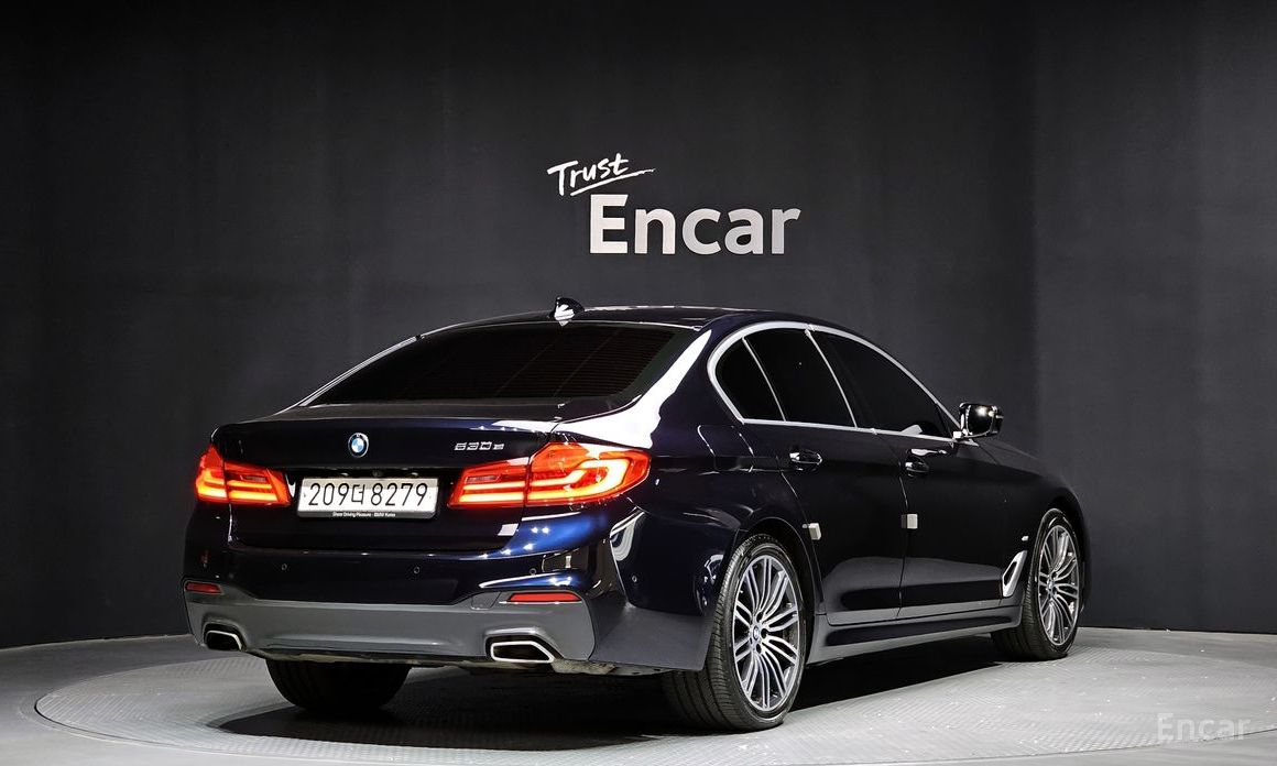 2020 BMW 5 серии VII (G30/G31) 530e M Sport с пробегом 55 067 км