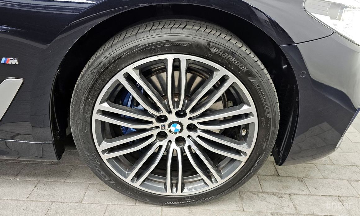 2020 BMW 5 серии VII (G30/G31) 530e M Sport с пробегом 55 067 км