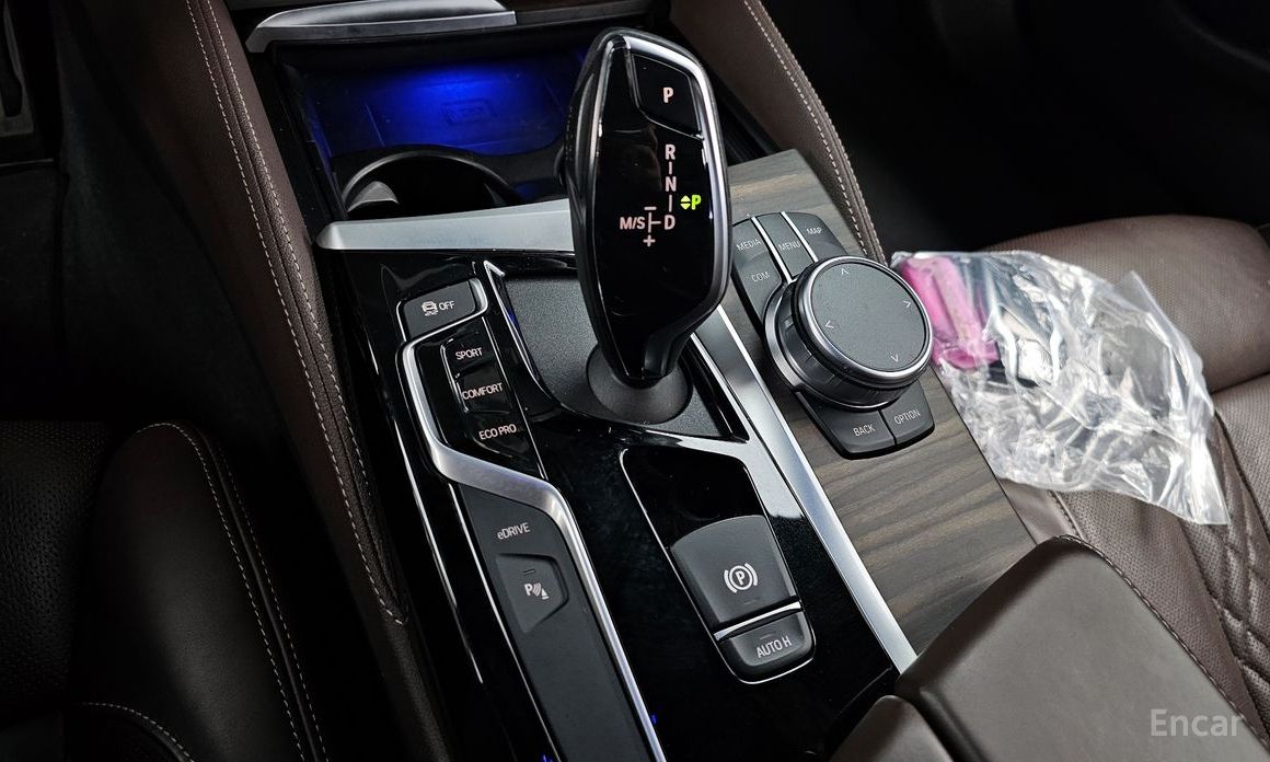 2020 BMW 5 серии VII (G30/G31) 530e M Sport с пробегом 55 067 км
