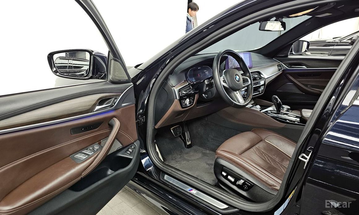 2020 BMW 5 серии VII (G30/G31) 530e M Sport с пробегом 55 067 км