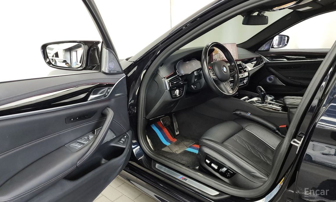 2021 BMW 5 серии VII (G30/G31) 530e M Sport с пробегом 111 150 км