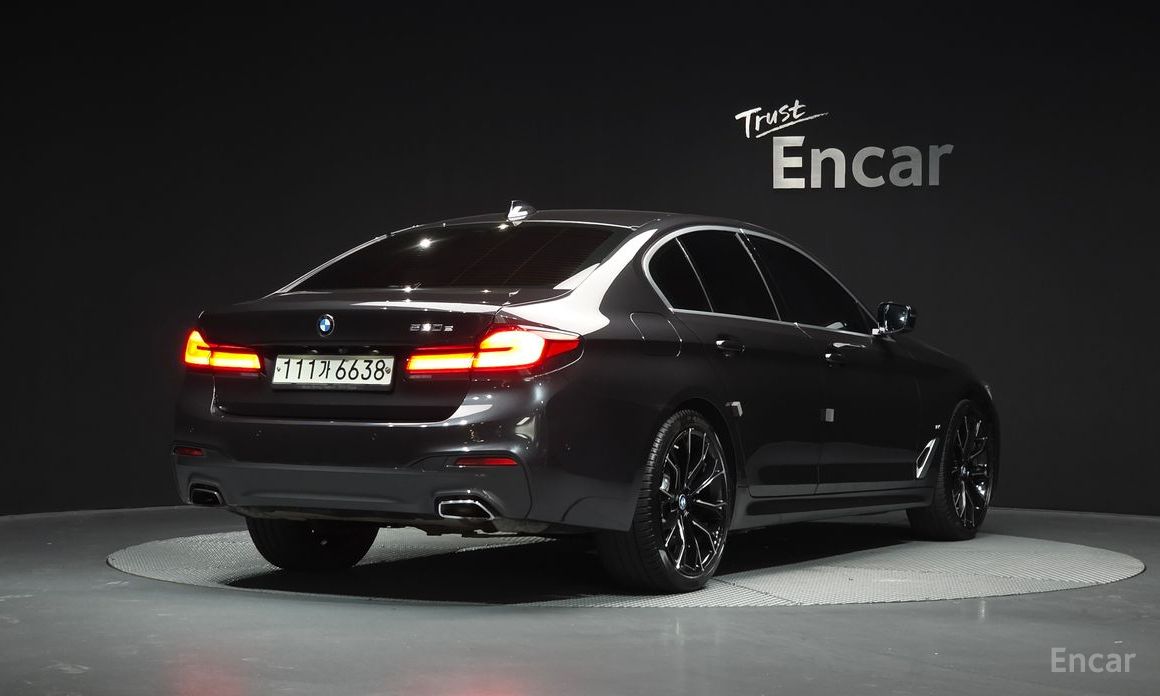 2020 BMW 5 серии VII (G30/G31) 530e M Sport с пробегом 102 111 км