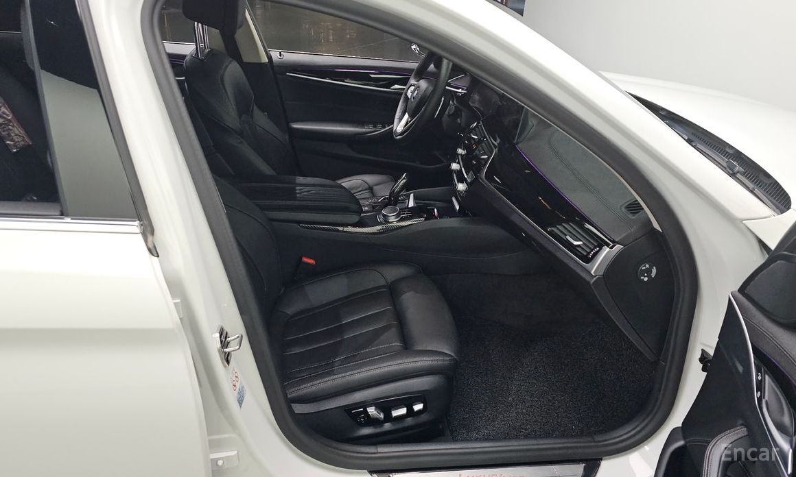 2020 BMW 5 серии VII (G30/G31) 530e Luxury с пробегом 85 169 км