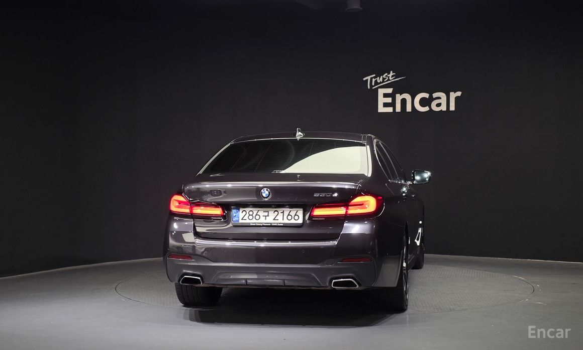 2021 BMW 5 серии VII (G30/G31) 530e M Sport с пробегом 81 076 км
