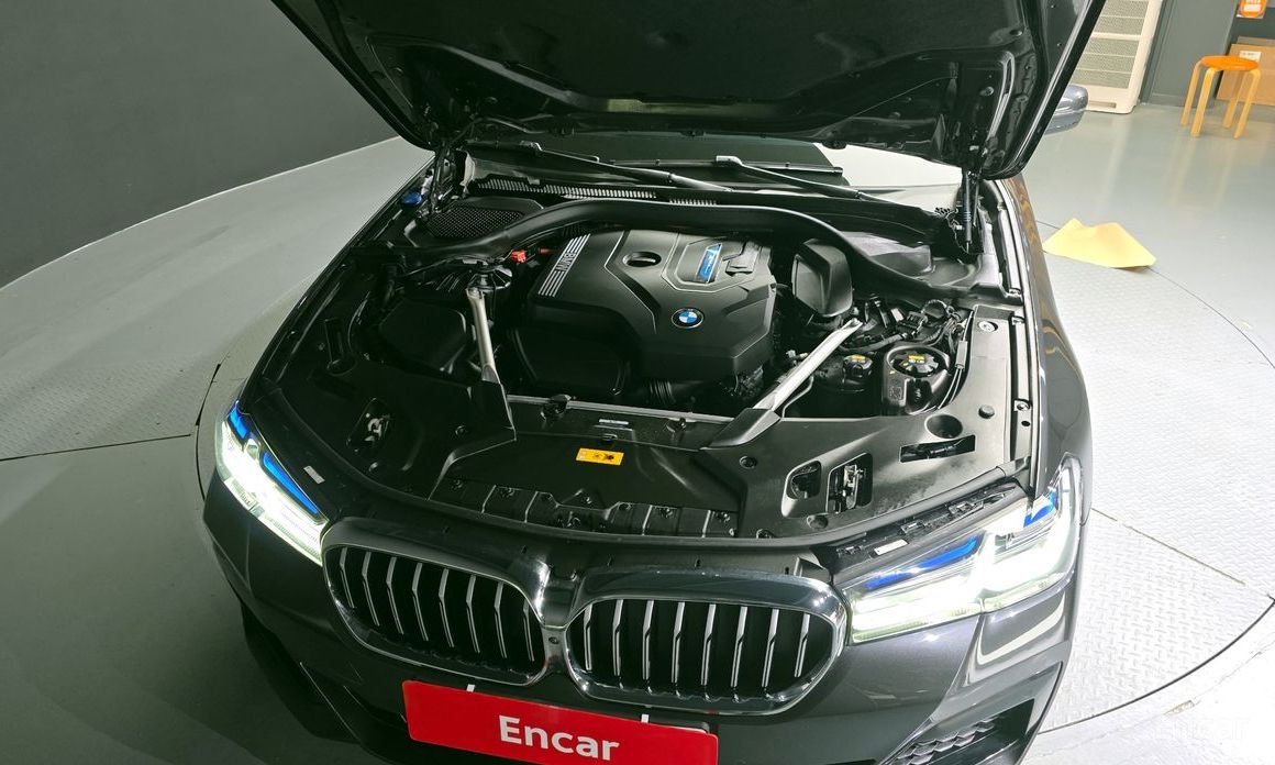2021 BMW 5 серии VII (G30/G31) 530e M Sport с пробегом 81 076 км