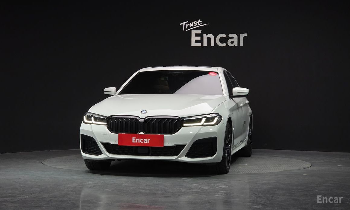 2020 BMW 5 серии VII (G30/G31) 530e M Sport с пробегом 93 057 км