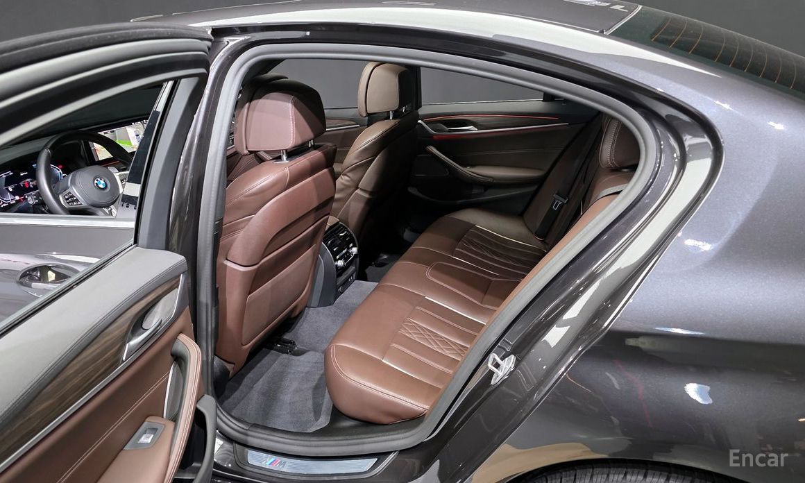 2021 BMW 5 серии VII (G30/G31) 530e M Sport с пробегом 81 076 км