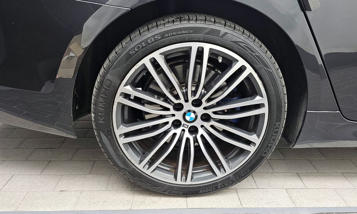 2020 BMW 5 серии VII (G30/G31) 530e M Sport с пробегом 66 079 км