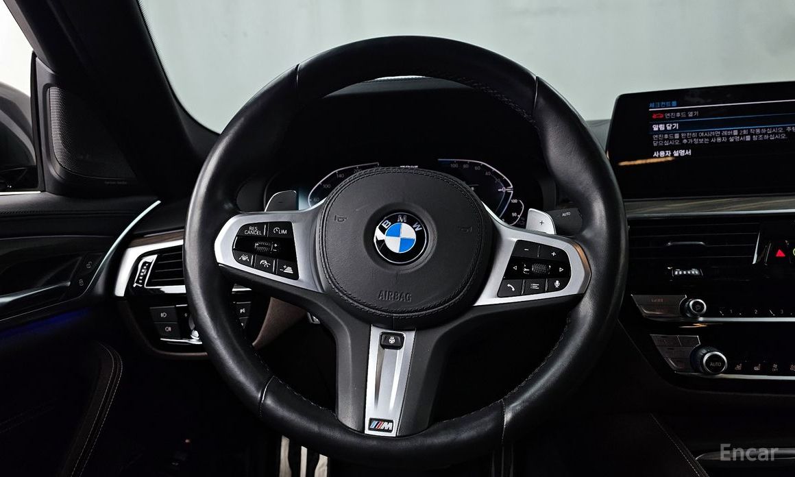 2020 BMW 5 серии VII (G30/G31) 530e M Sport с пробегом 66 079 км