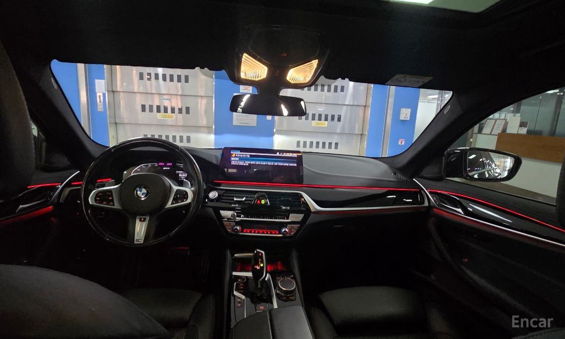 2021 BMW 5 серии VII (G30/G31) 530e M Sport с пробегом 93 247 км