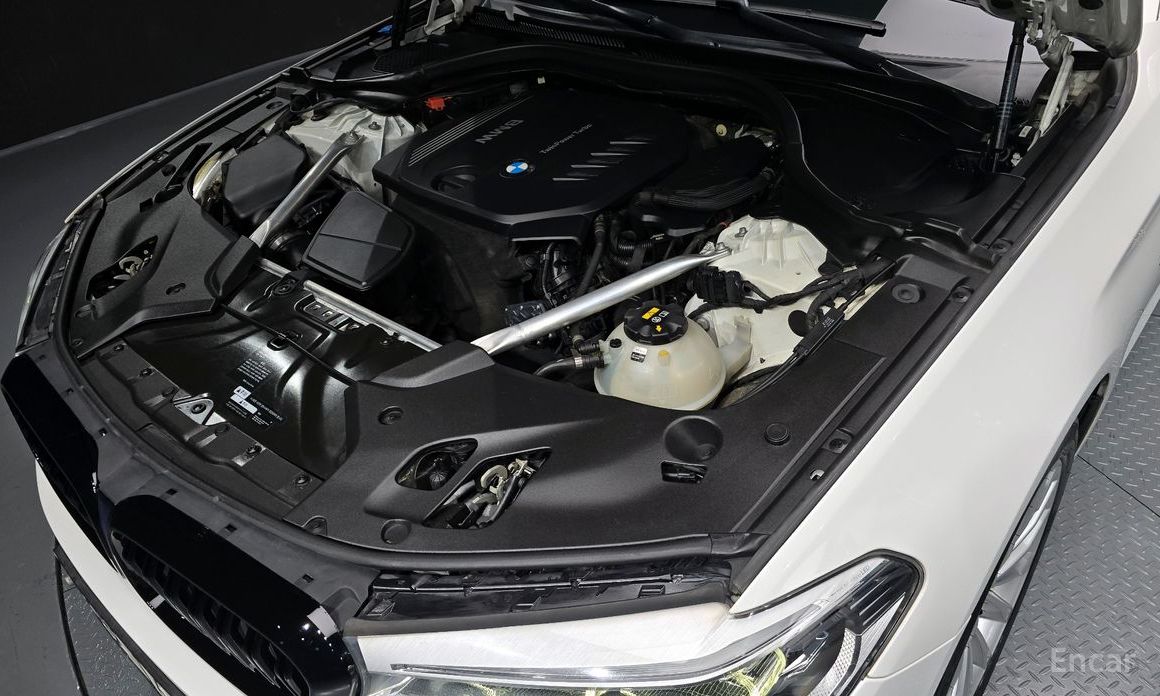 2018 BMW 5 серии VII (G30/G31) 520d Luxury Plus с пробегом 131 644 км