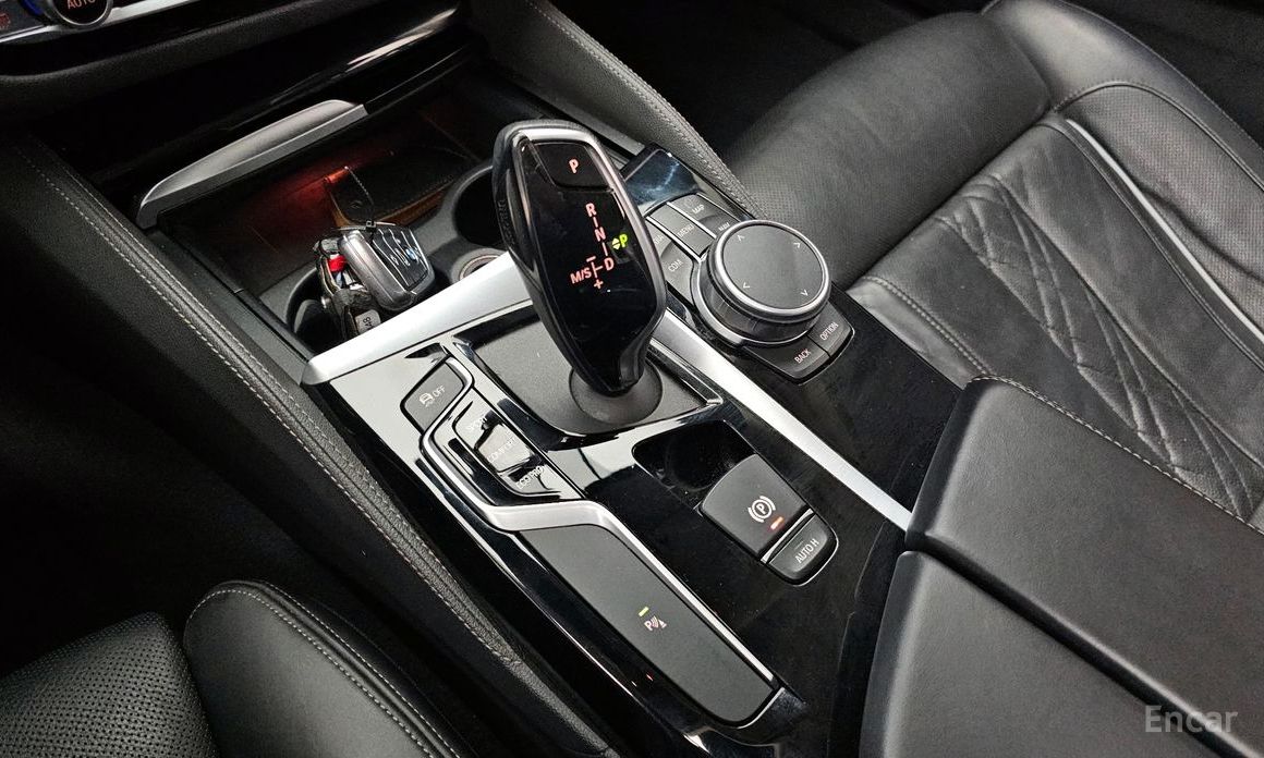 2019 BMW 5 серии VII (G30/G31) 520d Luxury Plus с пробегом 71 792 км