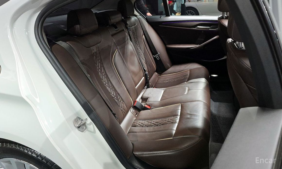 2018 BMW 5 серии VII (G30/G31) 520d Luxury Plus с пробегом 131 644 км
