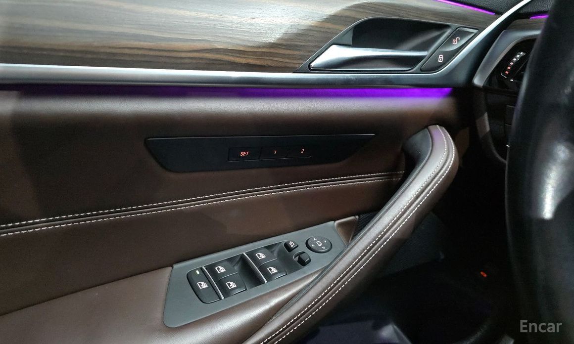 2018 BMW 5 серии VII (G30/G31) 520d Luxury Plus с пробегом 131 644 км