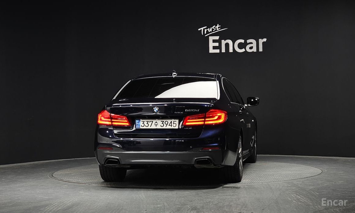 2018 BMW 5 серии VII (G30/G31) 520d M Sport Package Plus с пробегом 110 458 км
