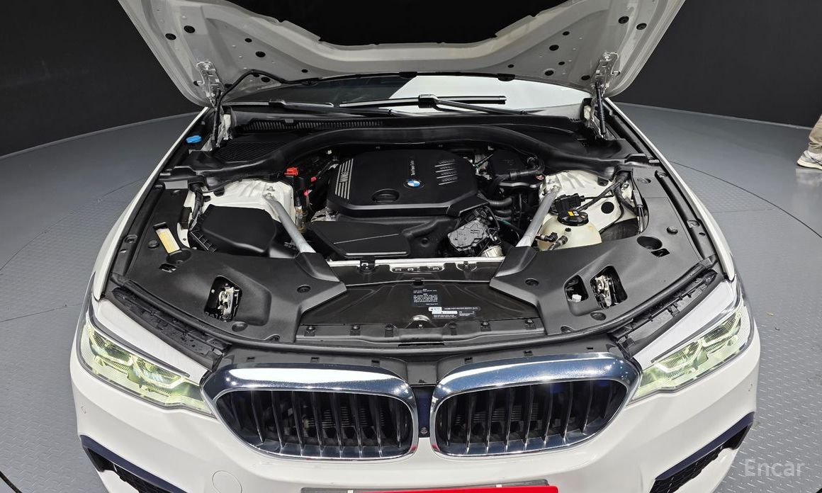 2020 BMW 5 серии VII (G30/G31) 520d M Sport Package Plus с пробегом 105 780 км