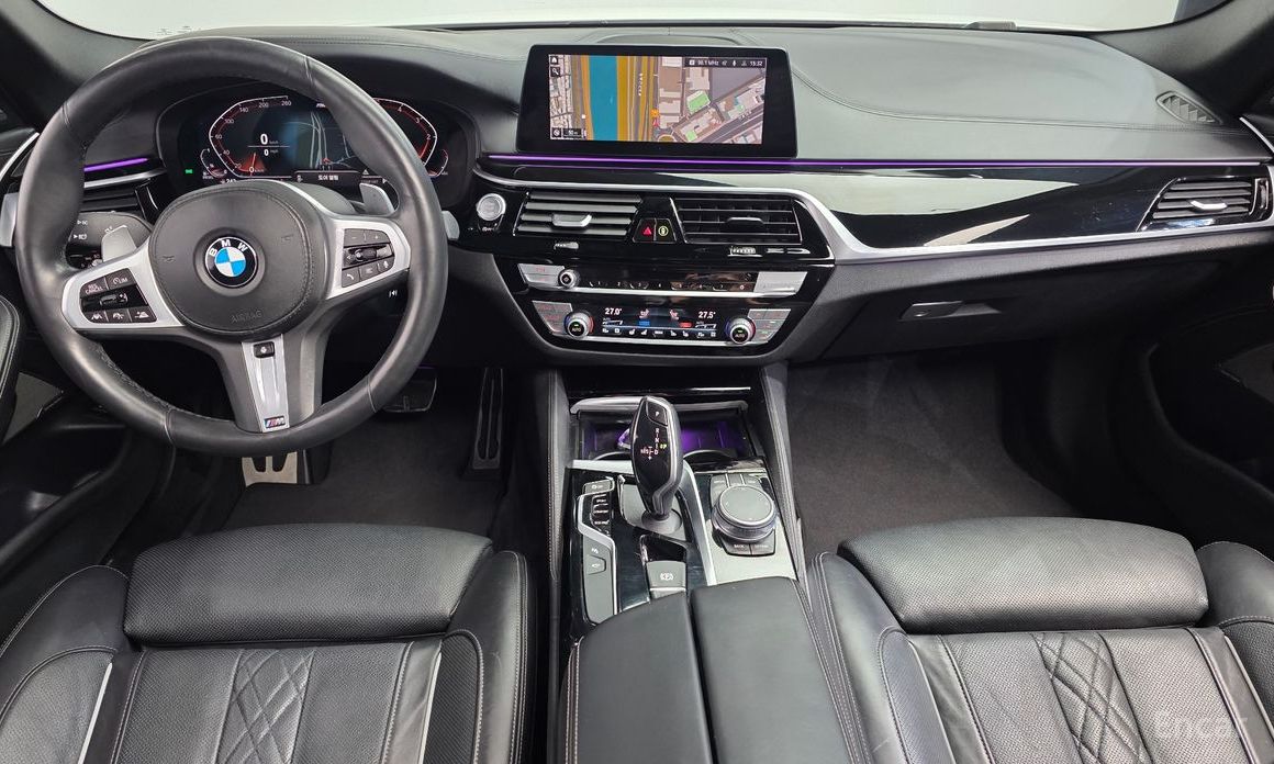 2020 BMW 5 серии VII (G30/G31) 520d xDrive M Sport Package Plus с пробегом 69 346 км