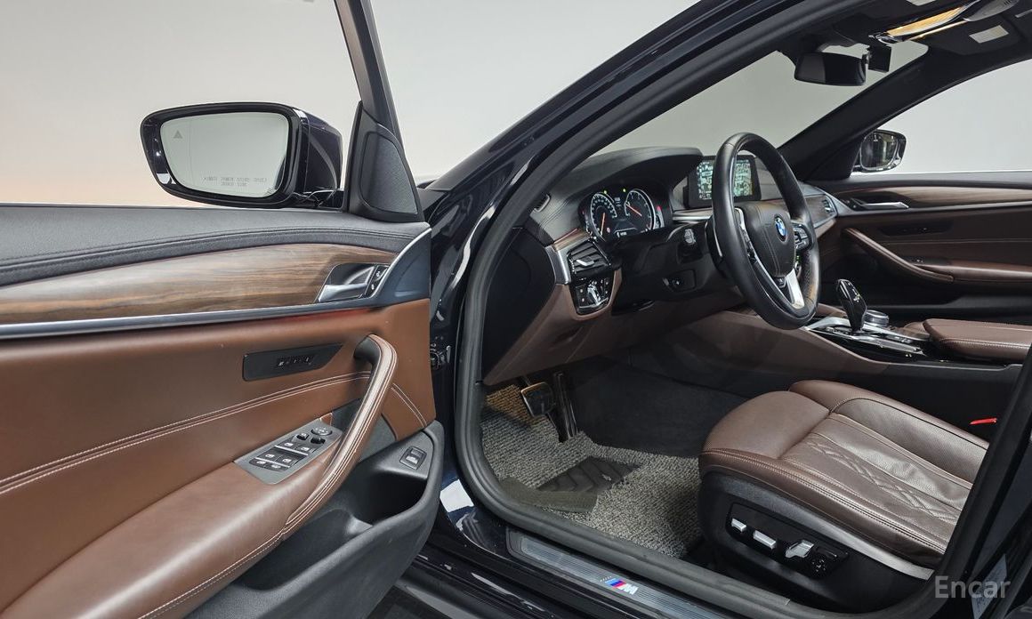 2018 BMW 5 серии VII (G30/G31) 520d M Sport Package Plus с пробегом 66 657 км