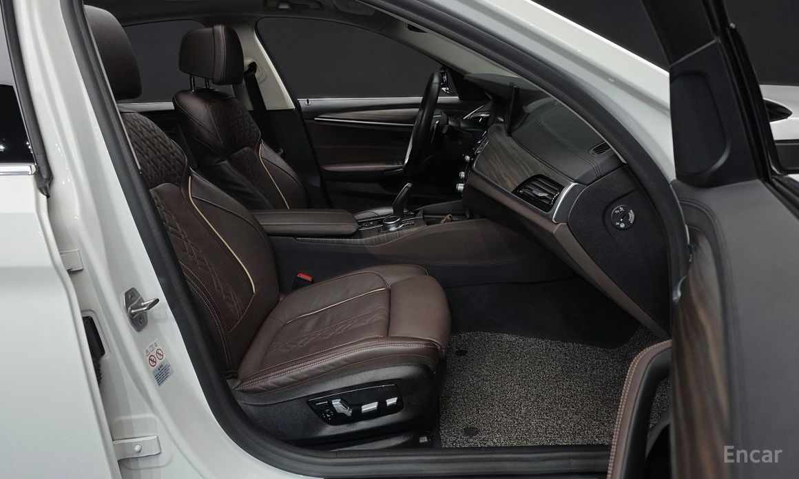 2020 BMW 5 серии VII (G30/G31) 520d Luxury Plus с пробегом 76 676 км