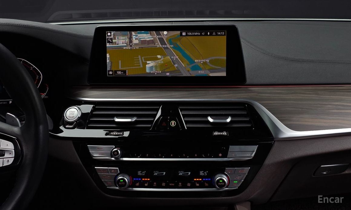 2020 BMW 5 серии VII (G30/G31) 520d Luxury Plus с пробегом 76 676 км