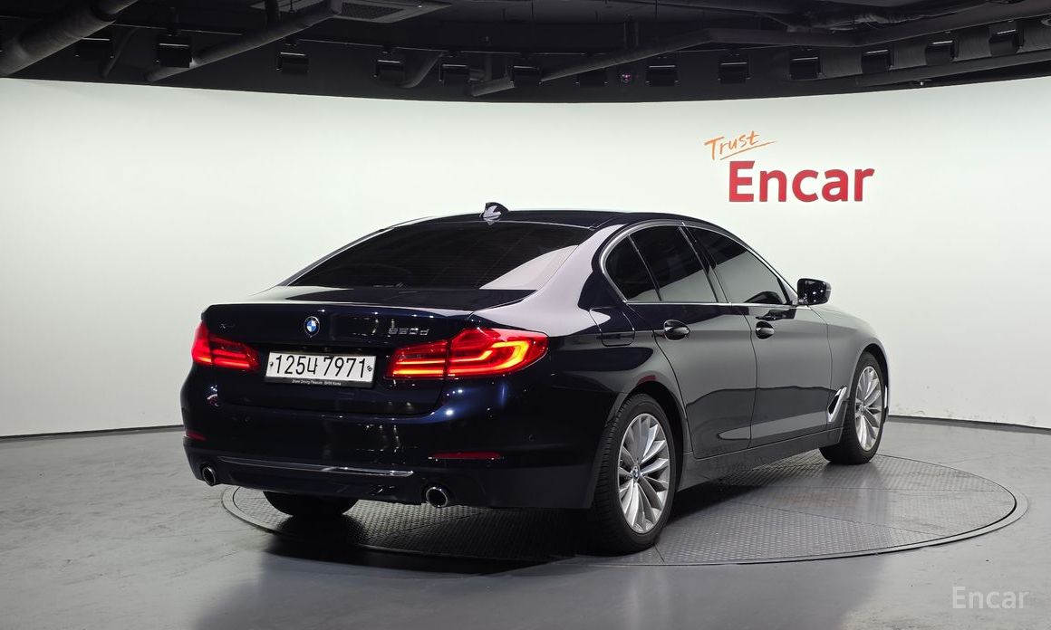 2020 BMW 5 серии VII (G30/G31) 520d xDrive Luxury Plus с пробегом 135 827 км