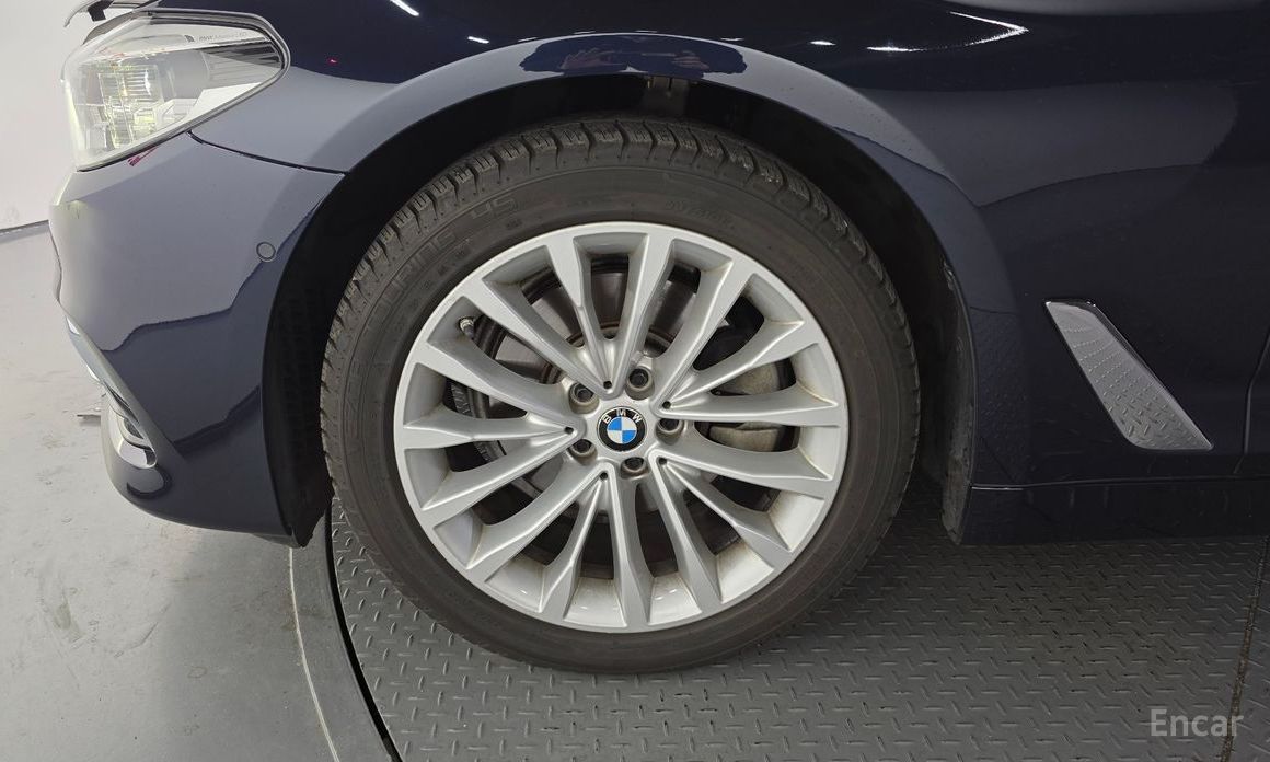 2020 BMW 5 серии VII (G30/G31) 520d xDrive Luxury Plus с пробегом 135 827 км