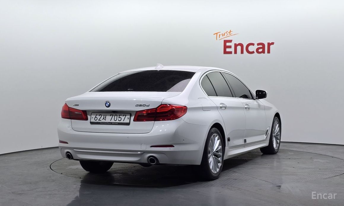 2018 BMW 5 серии VII (G30/G31) 520d xDrive Luxury Plus с пробегом 98 335 км
