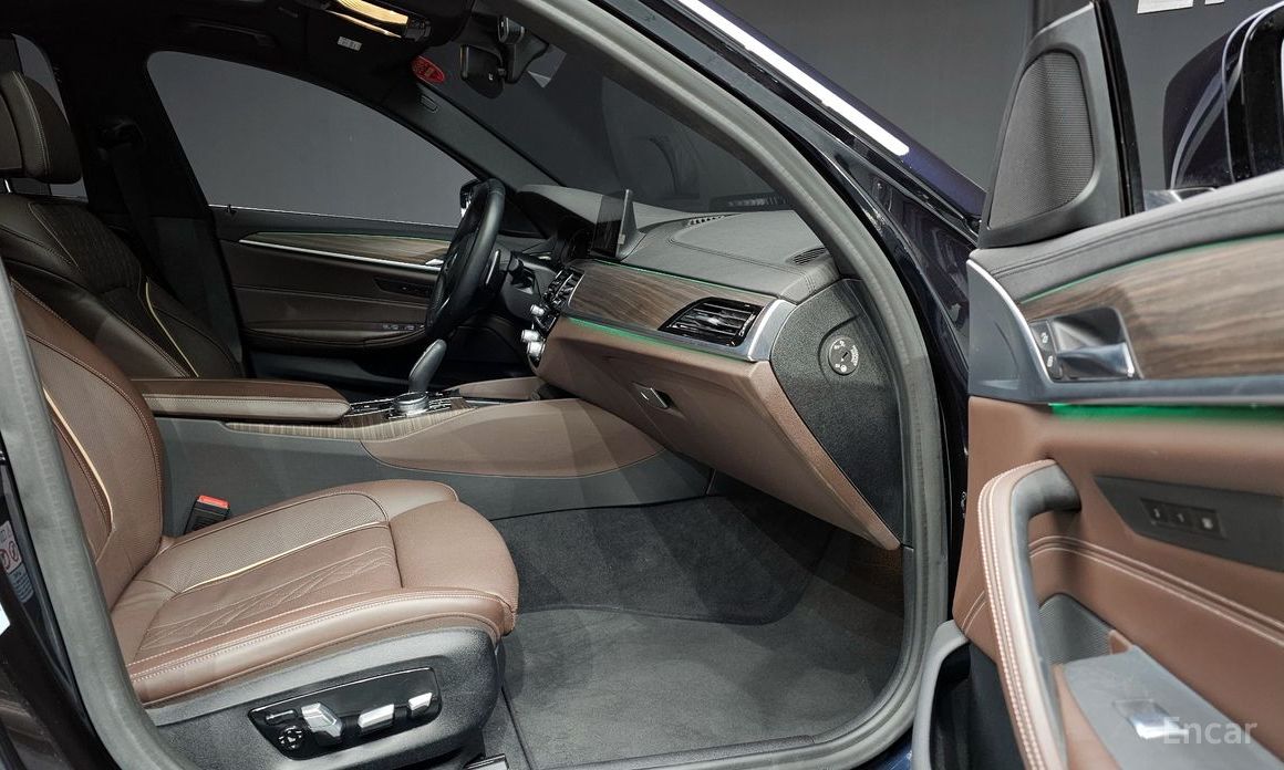 2019 BMW 5 серии VII (G30/G31) 520d M Sport Package Plus с пробегом 40 122 км