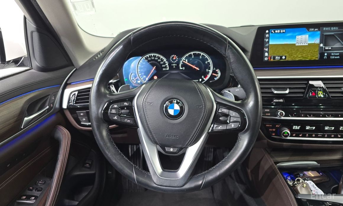 2018 BMW 5 серии VII (G30/G31) 520d xDrive Luxury Plus с пробегом 98 335 км