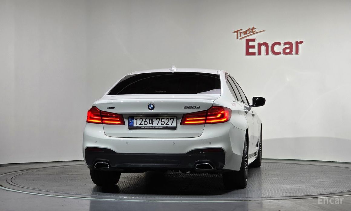 2020 BMW 5 серии VII (G30/G31) 520d xDrive M Sport Package Plus с пробегом 69 322 км