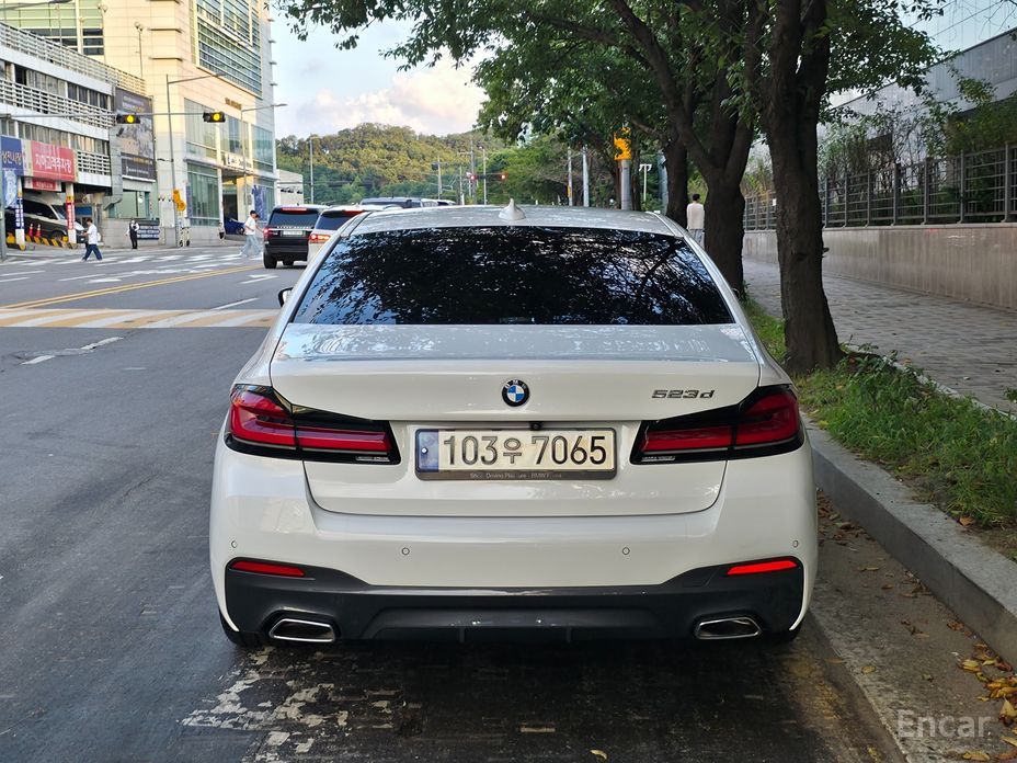 2021 BMW 5 серии VII (G30/G31) 523d M Sport с пробегом 66 090 км