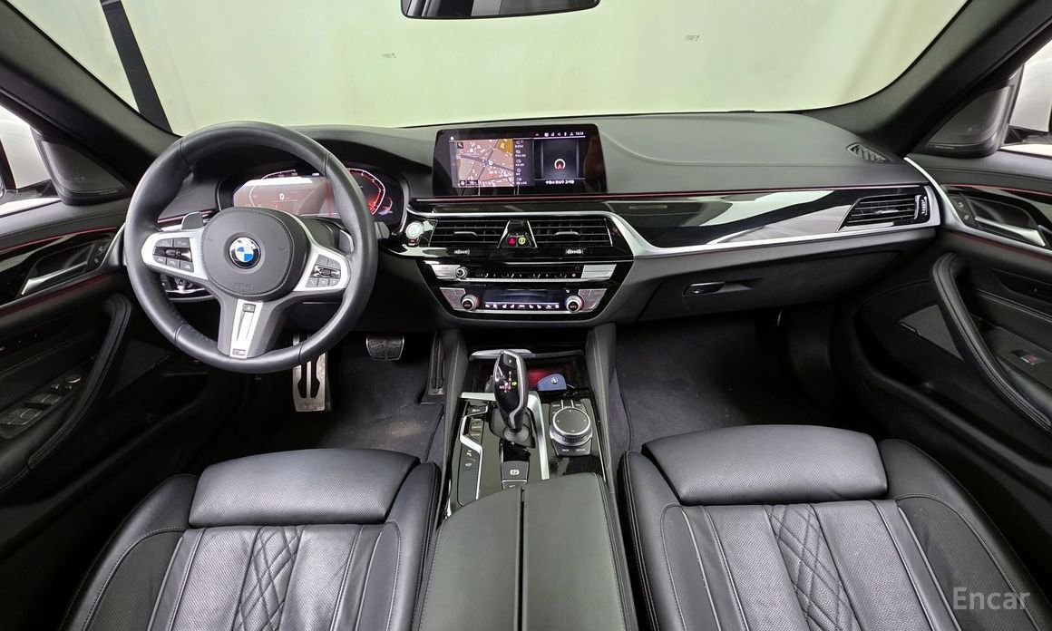 2020 BMW 5 серии VII (G30/G31) 520d xDrive M Sport Package Plus с пробегом 69 322 км