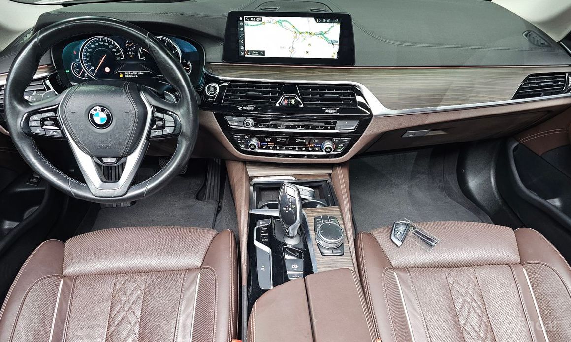 2018 BMW 5 серии VII (G30/G31) 520d xDrive Luxury Plus с пробегом 138 766 км