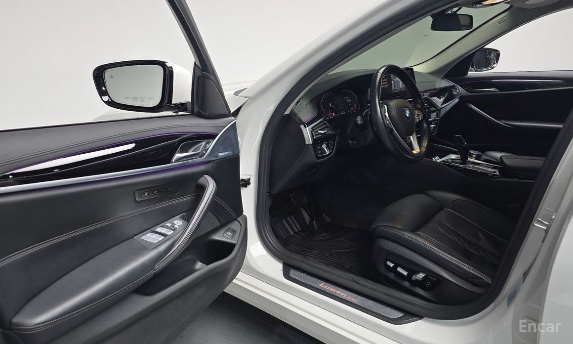 2019 BMW 5 серии VII (G30/G31) 520d Luxury Plus с пробегом 66 168 км